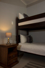 balmoral-lodge-bellville-accommodation-bedroom-1